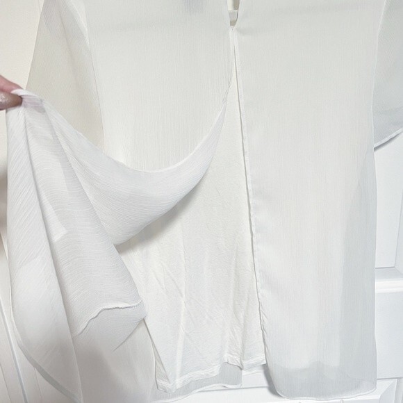 Ann Taylor Chiffon Flowy Blouse Top in White - Picture 4 of 8